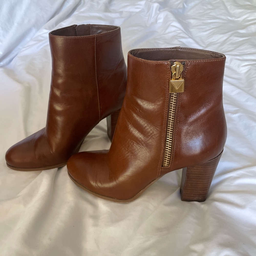 Michael Kors Brown leather ankle boots